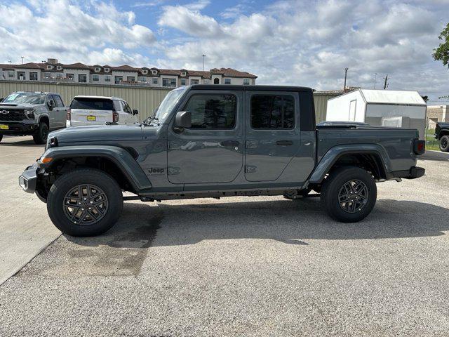 new 2024 Jeep Gladiator car, priced at $37,456