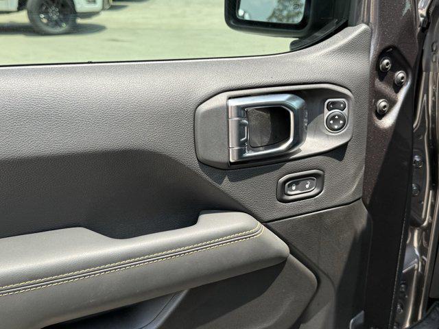 new 2025 Jeep Wrangler car, priced at $46,660