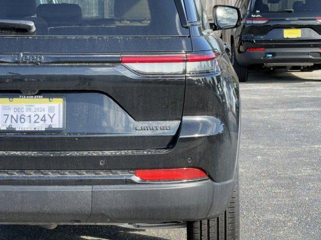 new 2024 Jeep Grand Cherokee car, priced at $35,580