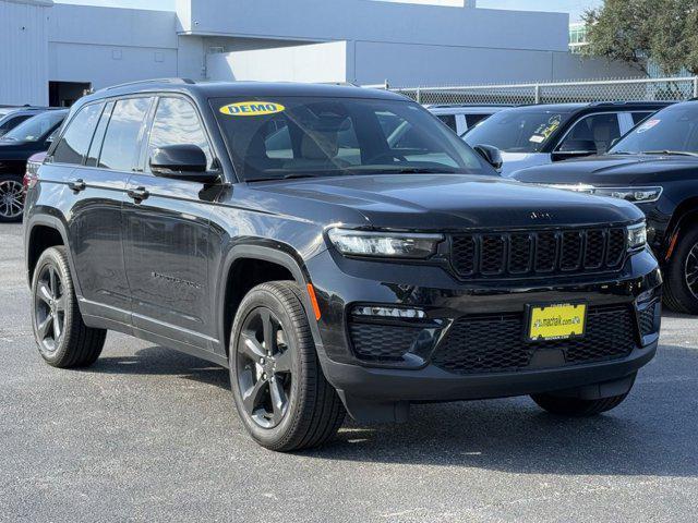 new 2024 Jeep Grand Cherokee car, priced at $35,580