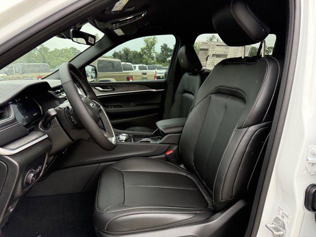 new 2025 Jeep Grand Cherokee L car, priced at $39,951