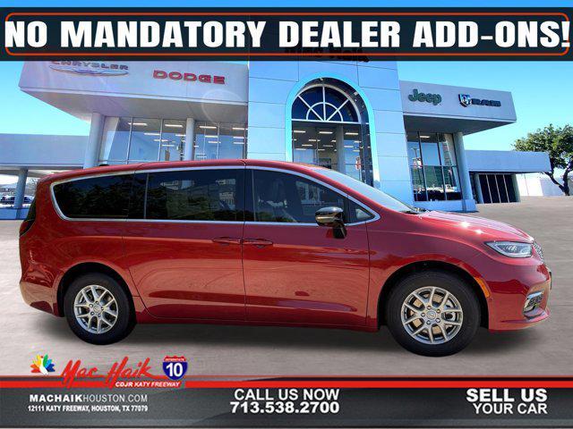 new 2026 Chrysler Pacifica car, priced at $39,752
