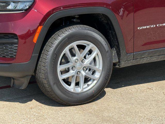new 2025 Jeep Grand Cherokee car, priced at $34,447
