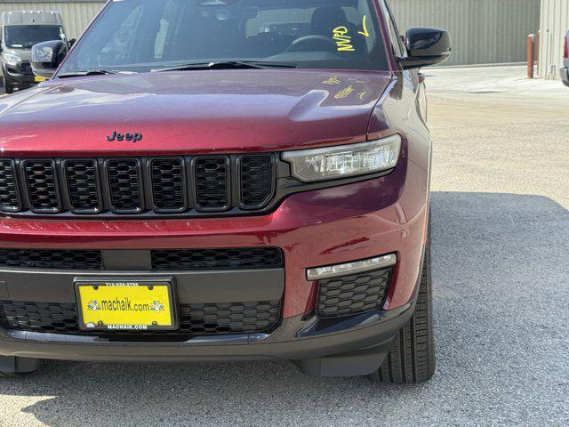 new 2025 Jeep Grand Cherokee L car, priced at $42,892