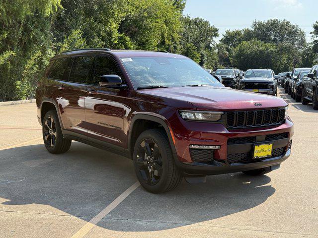 new 2025 Jeep Grand Cherokee L car, priced at $43,017