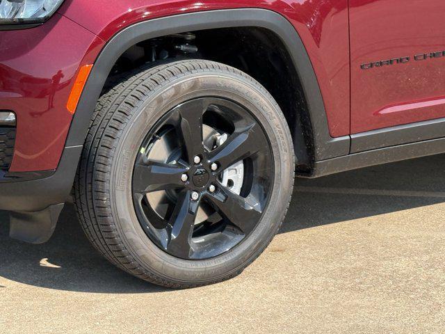 new 2025 Jeep Grand Cherokee L car, priced at $43,017
