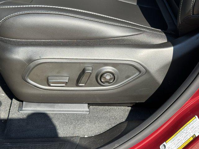 new 2025 Jeep Grand Cherokee L car, priced at $43,017