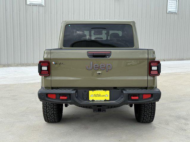 new 2025 Jeep Gladiator car, priced at $52,189
