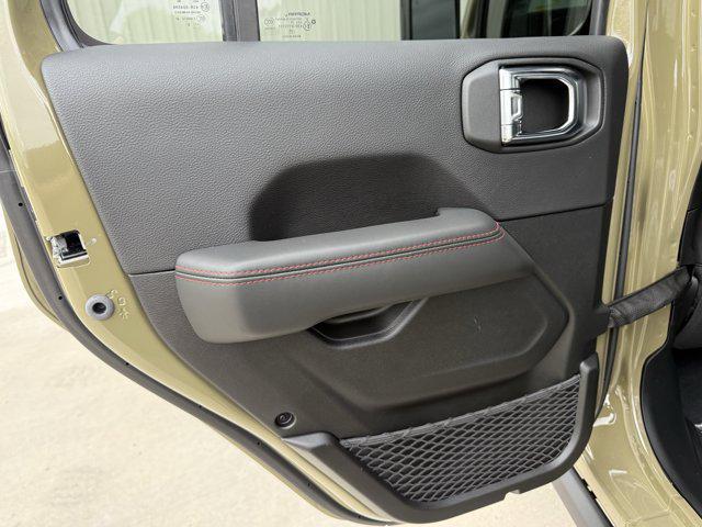 new 2025 Jeep Gladiator car, priced at $52,189