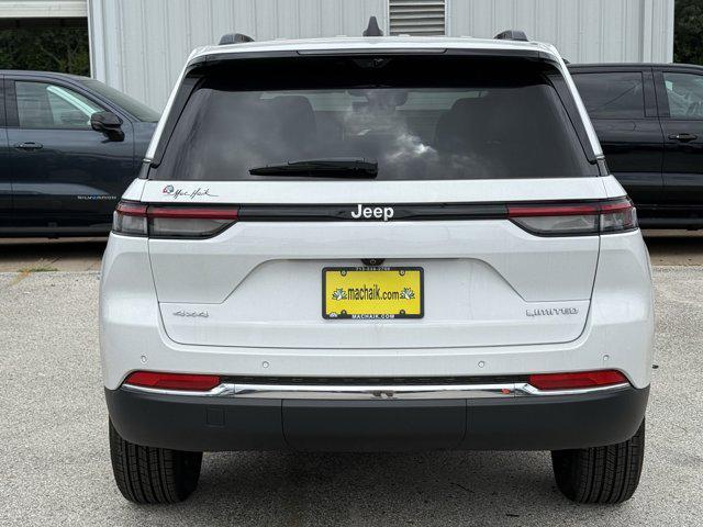 new 2025 Jeep Grand Cherokee car, priced at $39,156