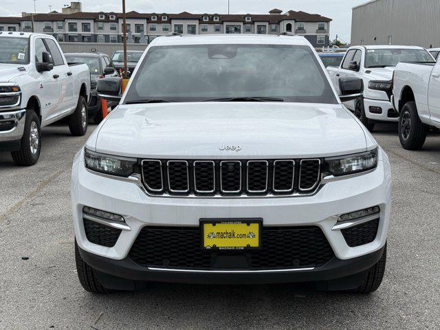 new 2025 Jeep Grand Cherokee car, priced at $39,156