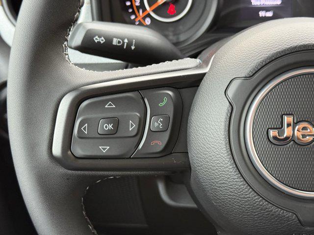 new 2025 Jeep Gladiator car, priced at $39,970