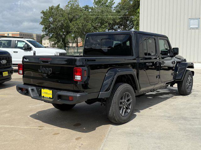 new 2025 Jeep Gladiator car, priced at $39,970
