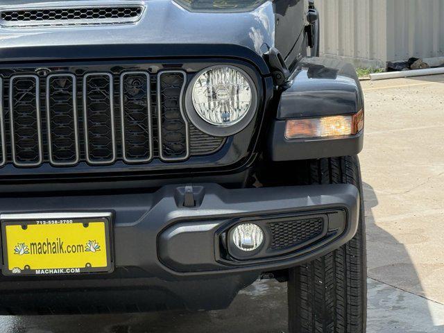 new 2025 Jeep Gladiator car, priced at $39,970