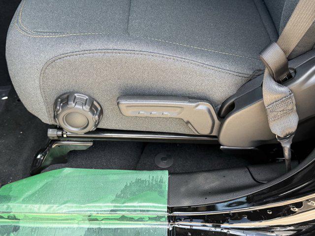 new 2025 Jeep Gladiator car, priced at $39,970