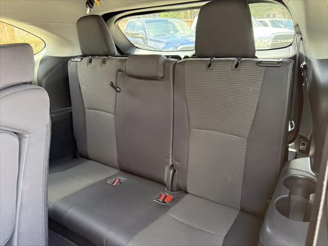 used 2022 Toyota Highlander Hybrid car, priced at $35,250