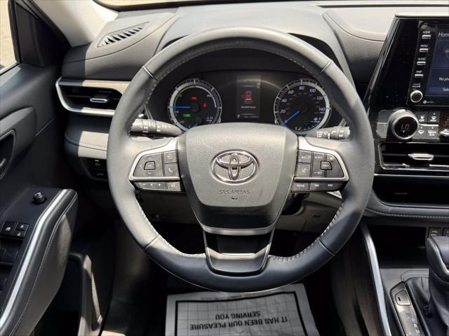 used 2022 Toyota Highlander Hybrid car, priced at $35,250