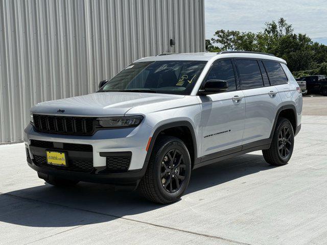 new 2025 Jeep Grand Cherokee L car, priced at $37,414