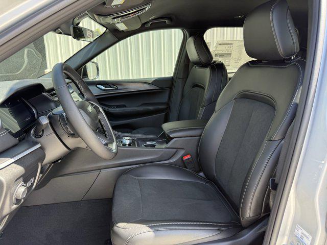 new 2025 Jeep Grand Cherokee L car, priced at $37,414
