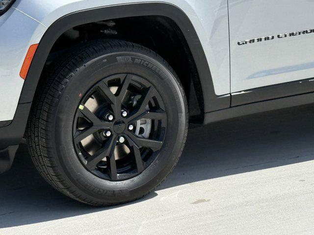 new 2025 Jeep Grand Cherokee L car, priced at $37,414
