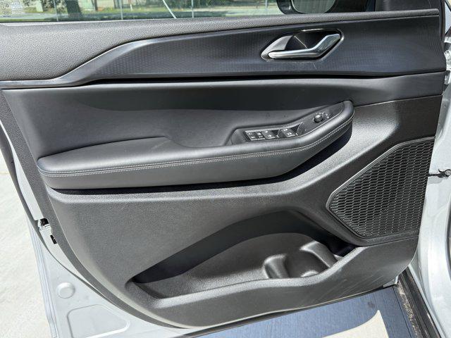 new 2025 Jeep Grand Cherokee L car, priced at $37,414