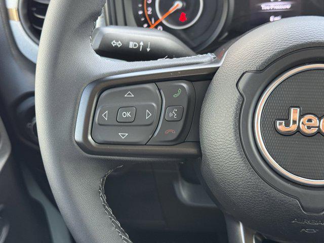 new 2025 Jeep Wrangler car, priced at $41,707