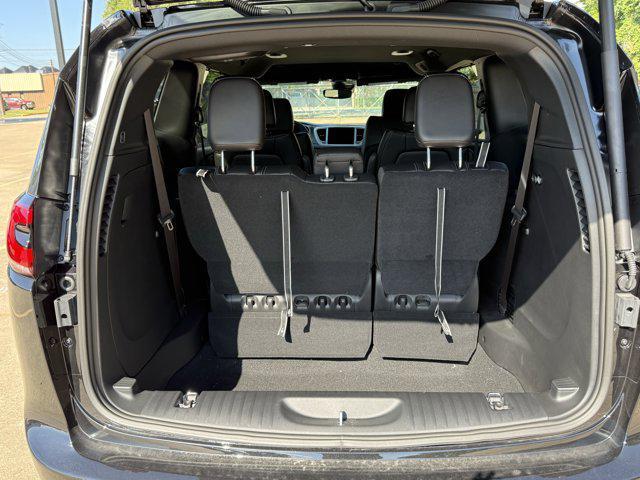 new 2026 Chrysler Pacifica car, priced at $39,321