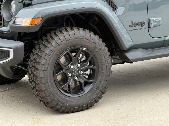 new 2025 Jeep Gladiator car, priced at $38,448