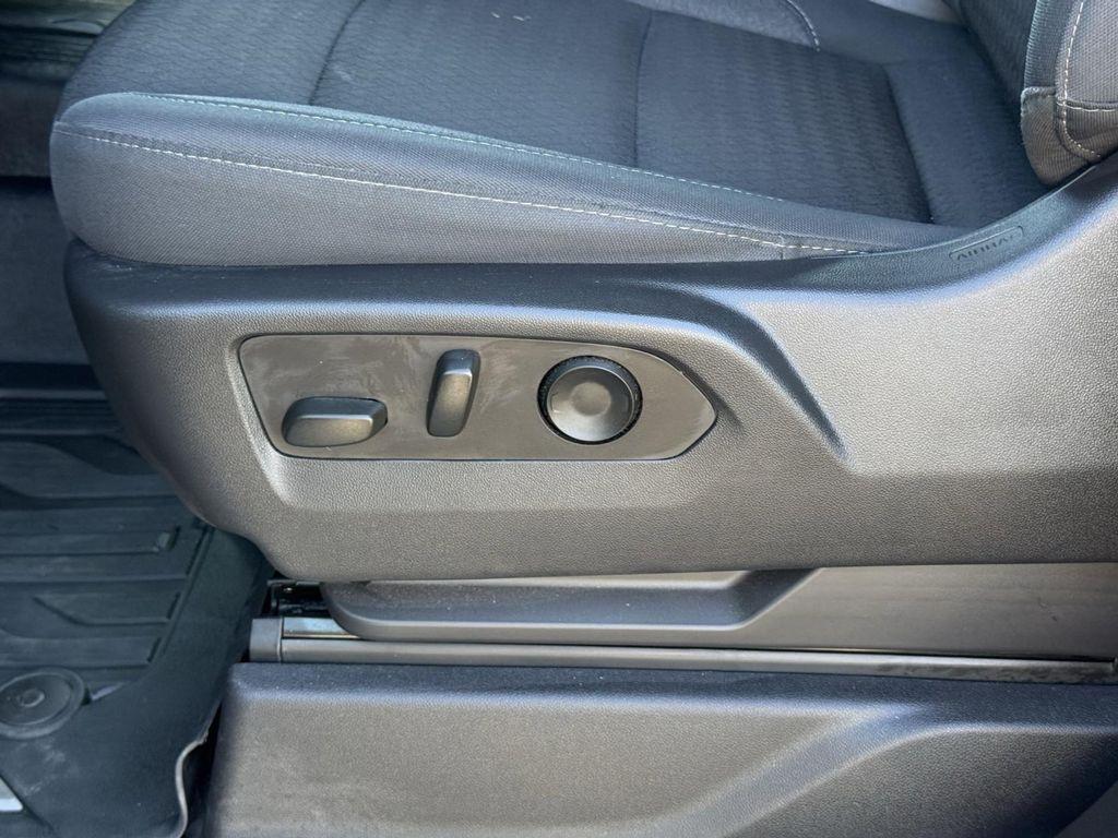 used 2023 GMC Sierra 1500 car, priced at $35,500