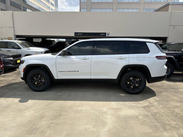 new 2024 Jeep Grand Cherokee L car, priced at $35,363