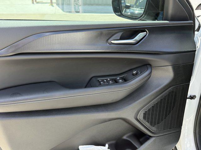 new 2025 Jeep Grand Cherokee L car, priced at $37,385