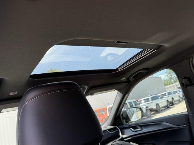 new 2025 Jeep Grand Cherokee L car, priced at $37,385