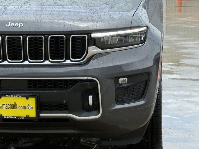 new 2025 Jeep Grand Cherokee car, priced at $50,927
