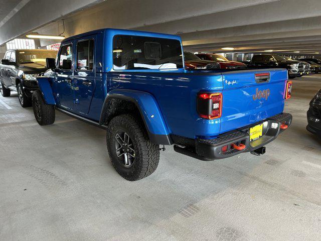 new 2024 Jeep Gladiator car, priced at $51,090