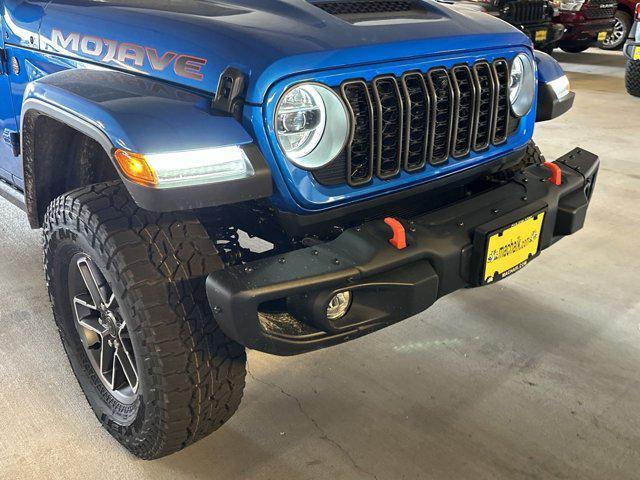 new 2024 Jeep Gladiator car, priced at $51,090