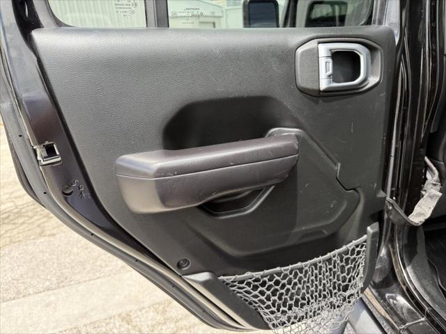 used 2018 Jeep Wrangler Unlimited car, priced at $33,500