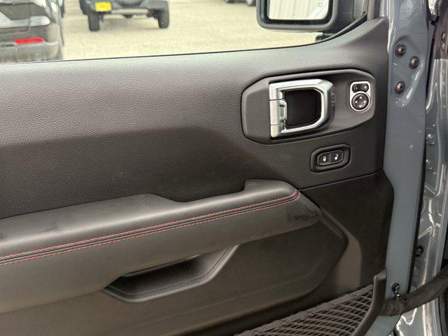new 2025 Jeep Gladiator car, priced at $47,307