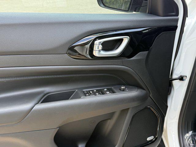 new 2025 Jeep Compass car, priced at $32,376