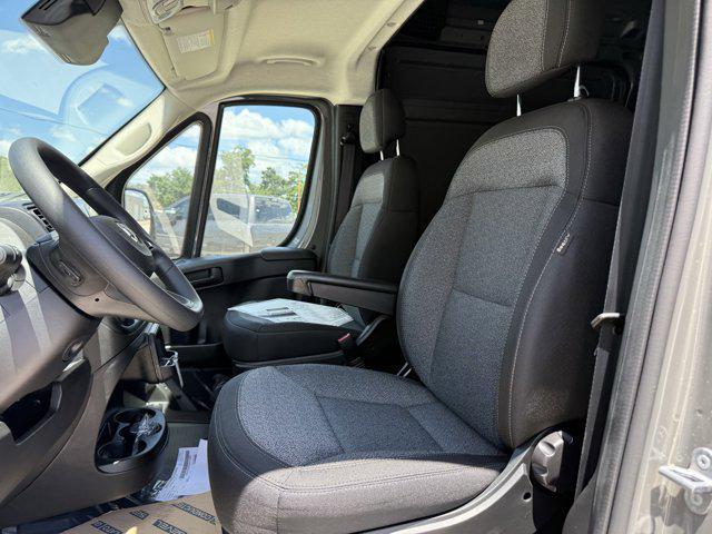 new 2025 Ram ProMaster 2500 car, priced at $47,274