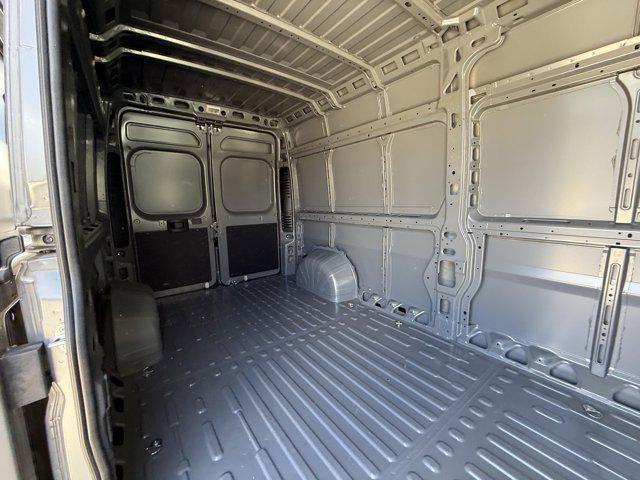 new 2025 Ram ProMaster 2500 car, priced at $47,274