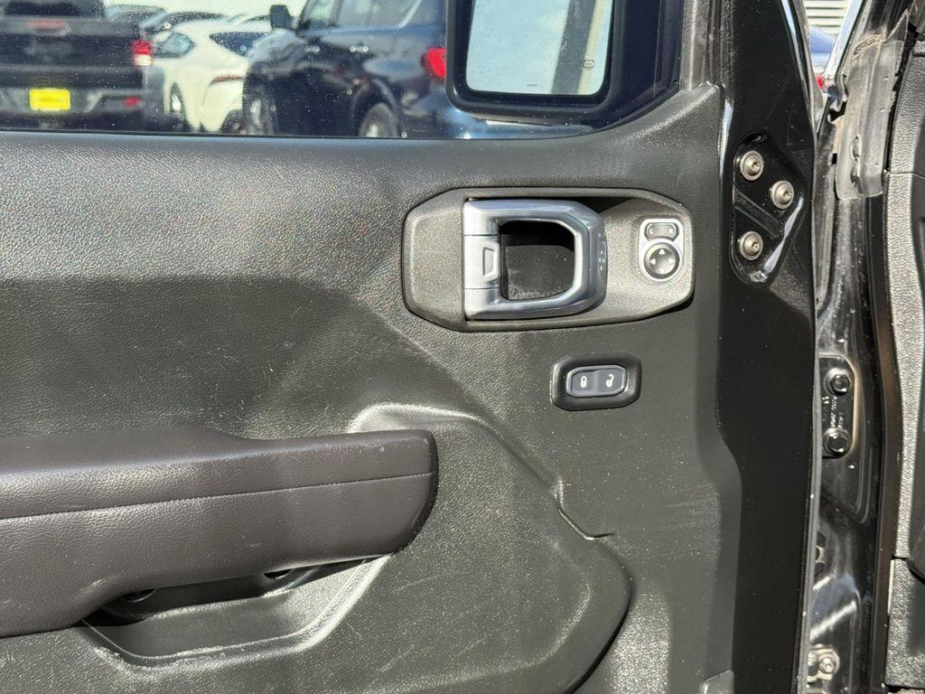 used 2021 Jeep Gladiator car, priced at $30,000