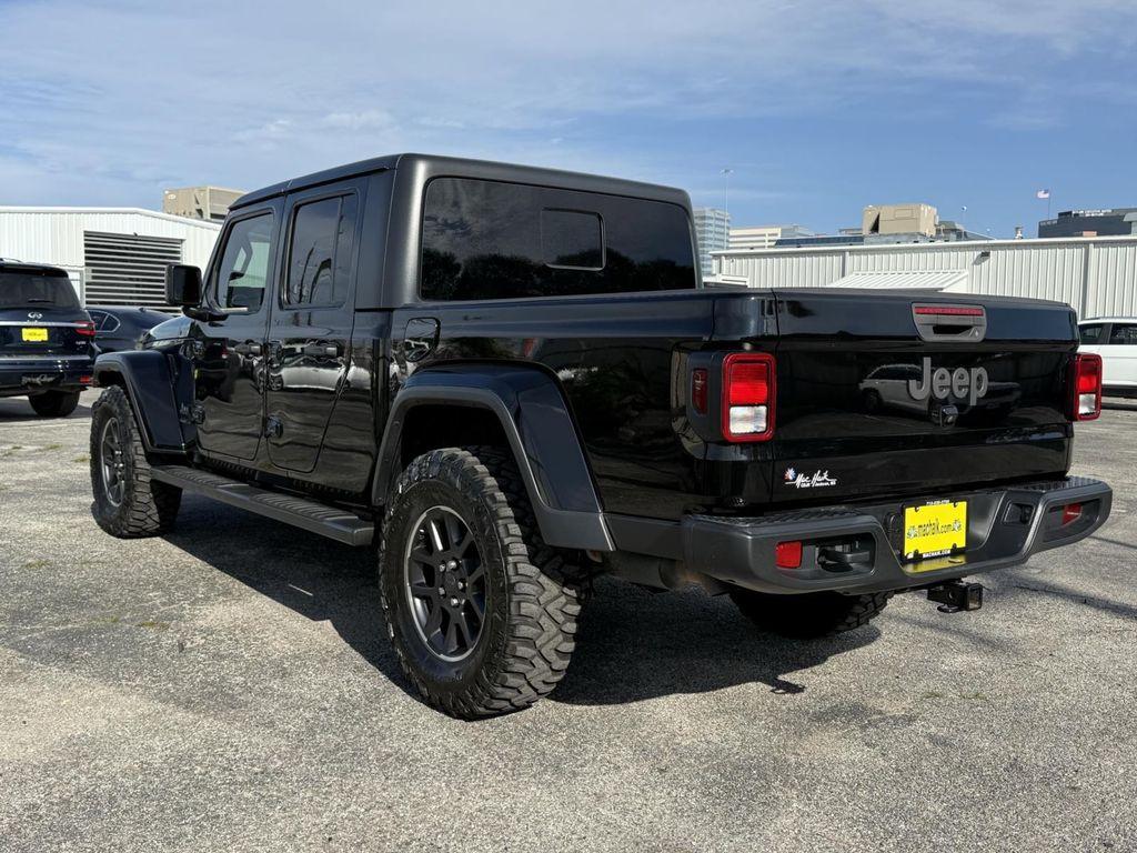 used 2021 Jeep Gladiator car, priced at $30,000