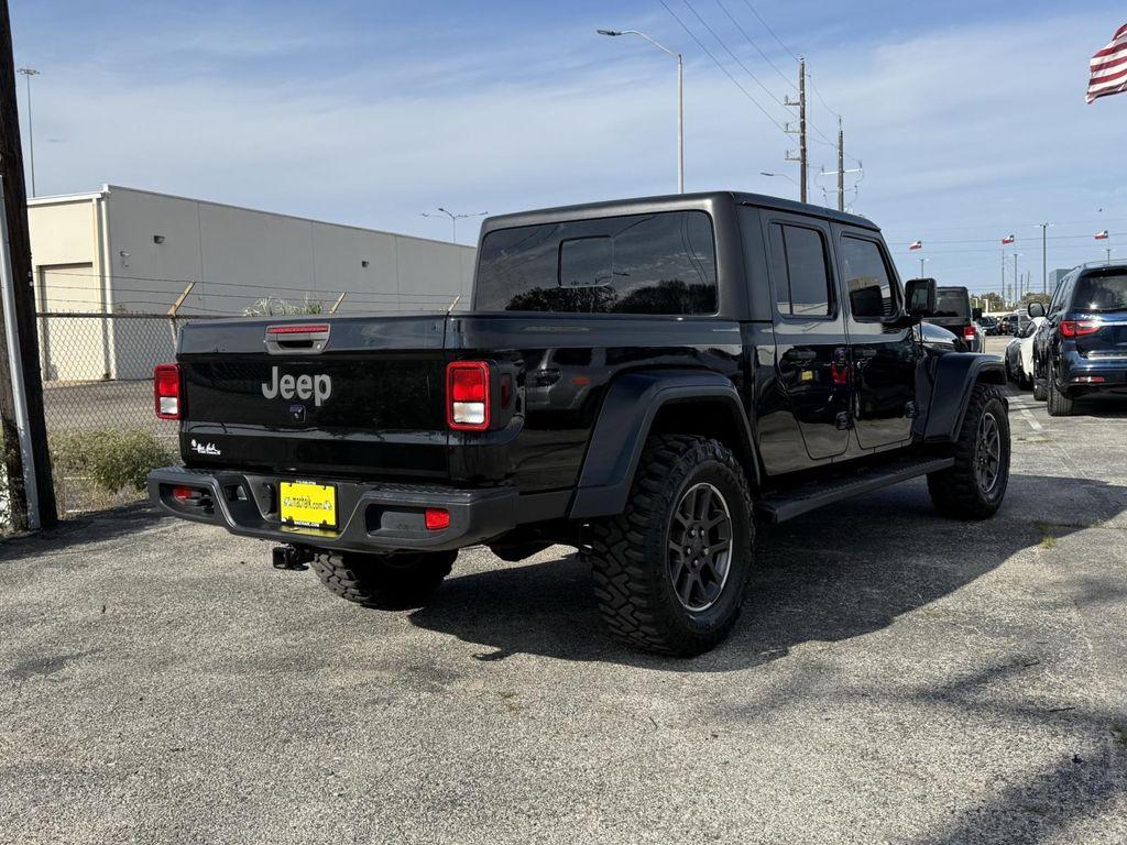 used 2021 Jeep Gladiator car, priced at $30,000