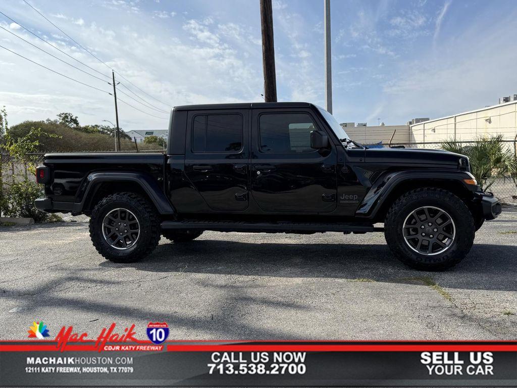 used 2021 Jeep Gladiator car, priced at $30,000