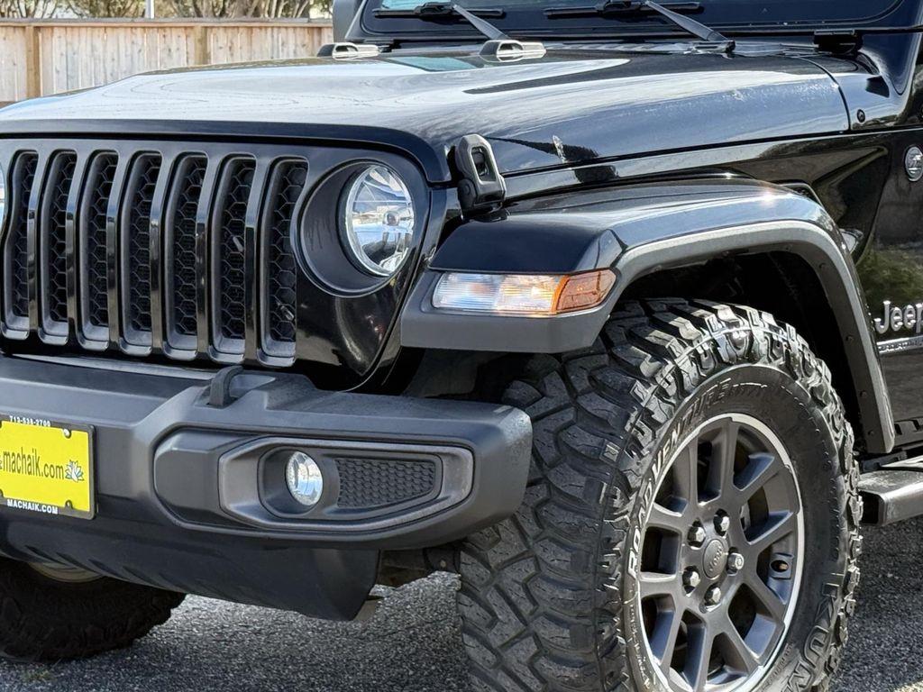 used 2021 Jeep Gladiator car, priced at $30,000