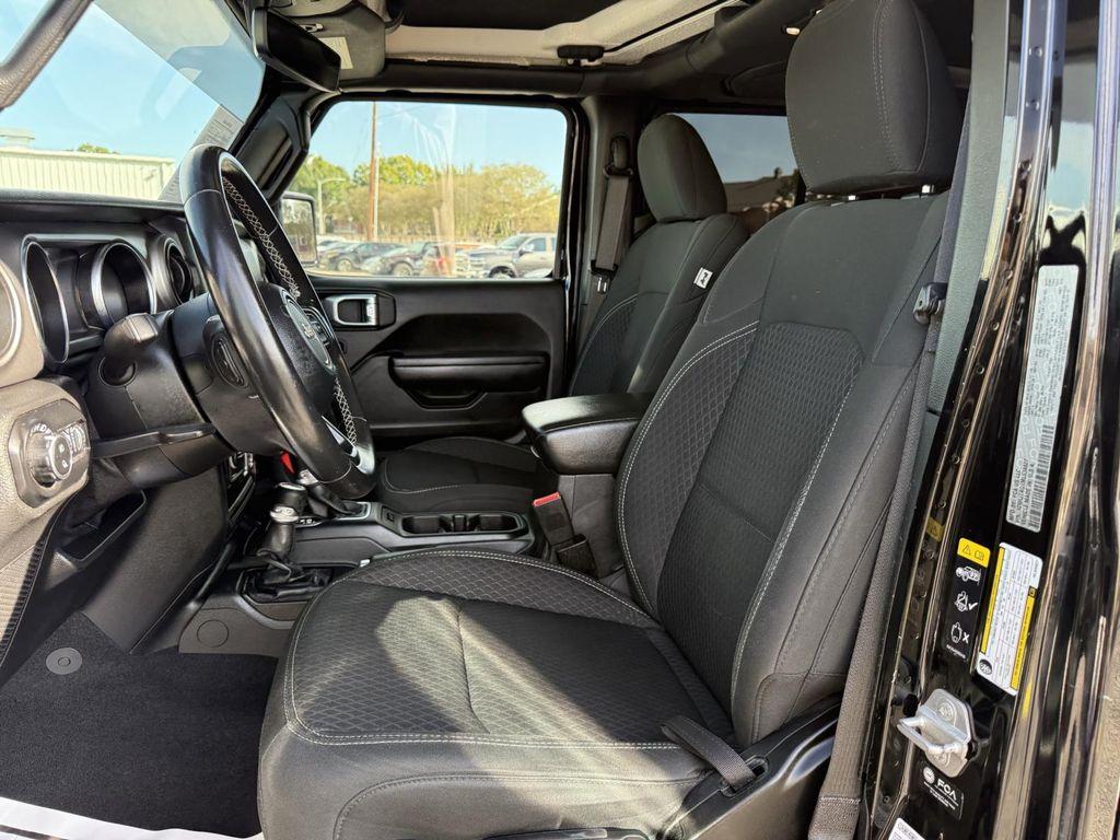 used 2021 Jeep Gladiator car, priced at $30,000