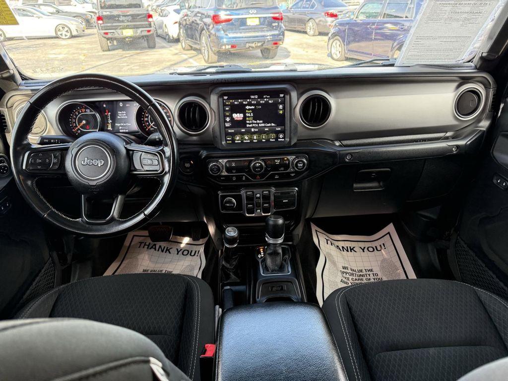 used 2021 Jeep Gladiator car, priced at $30,000