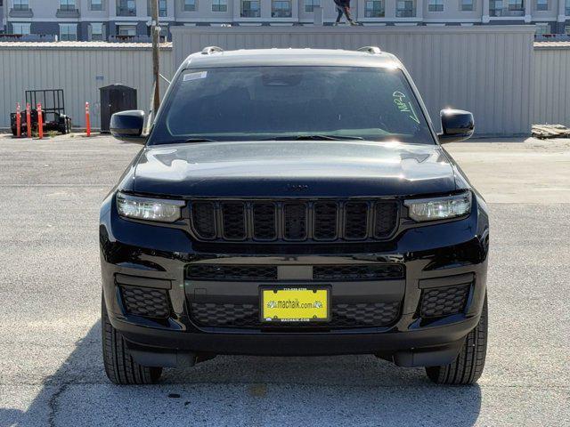 new 2025 Jeep Grand Cherokee L car, priced at $37,584