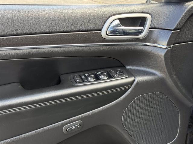 used 2018 Jeep Grand Cherokee car, priced at $20,000