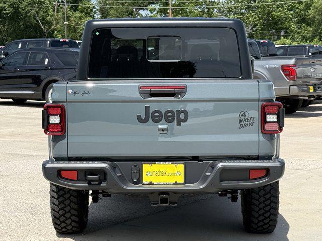 new 2025 Jeep Gladiator car, priced at $40,587